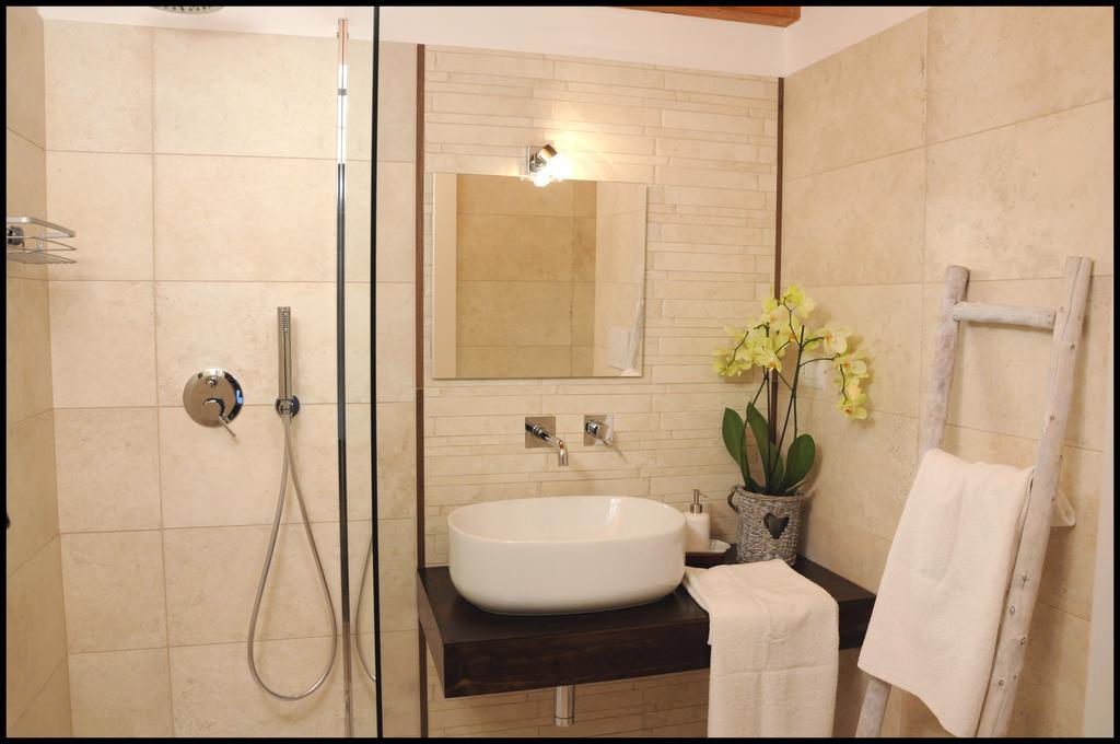 B&B Al Vecchio Borgo 巴列塔 客房 照片